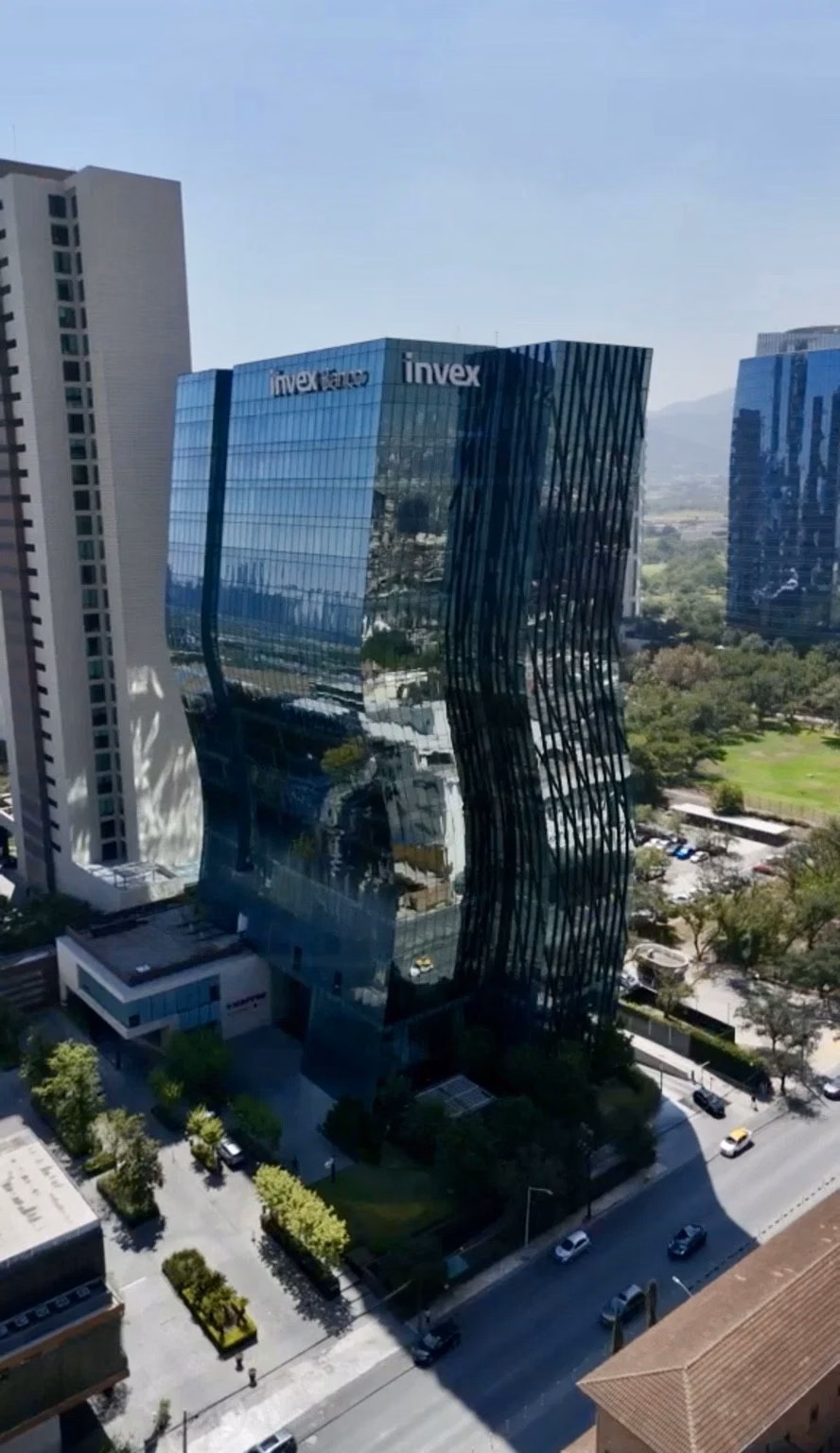 CHROMA · Arquitectura y entorno corporativo